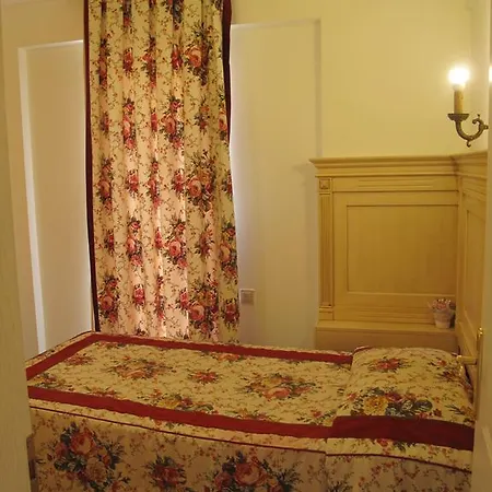 فيلة Villamare فتحية
