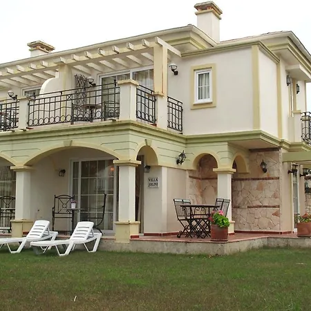 Villamare Villa *